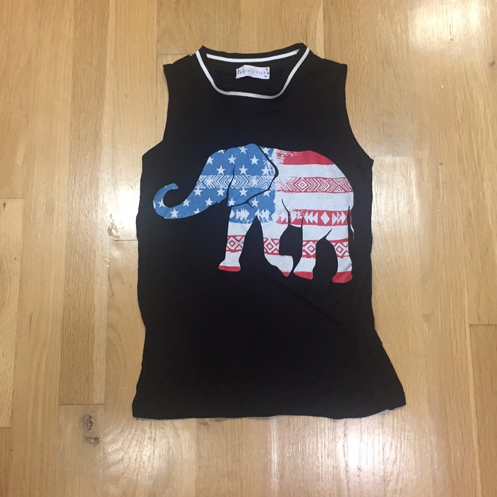 Full Tilt sz XS sleeveless elephant shirt America
